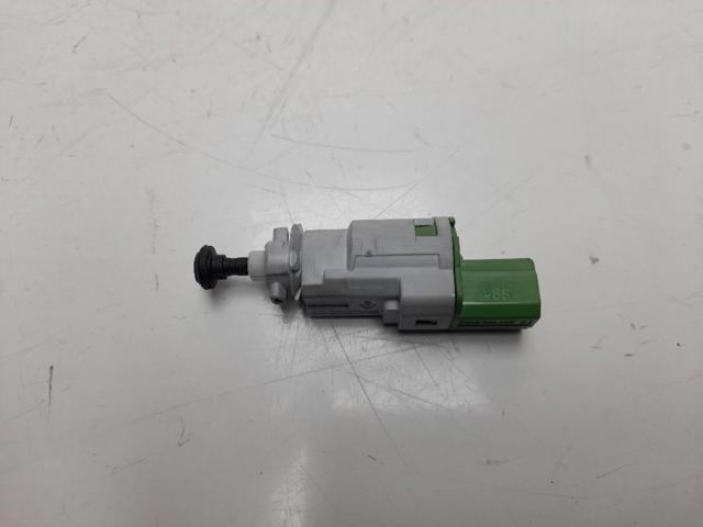 RENAULT 8200276360 Interruptor de embrague comprar Tarragona