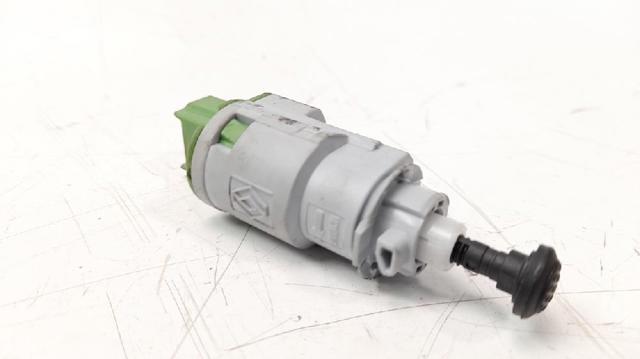 8200276360 RENAULT Interruptor de embrague comprar Bilbao
