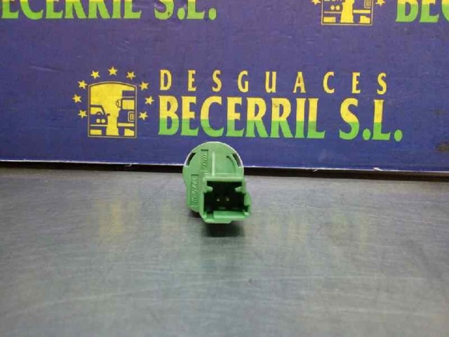 RENAULT 8200276360 Interruptor de embrague  comprar en Murcia