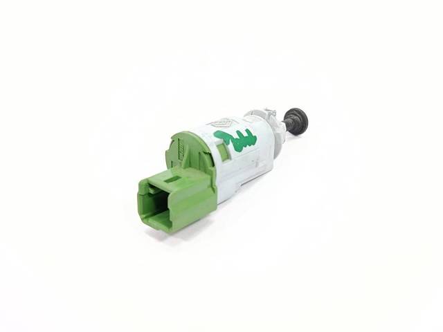 RENAULT 8200276360 Interruptor de embrague  en stock Salamanca