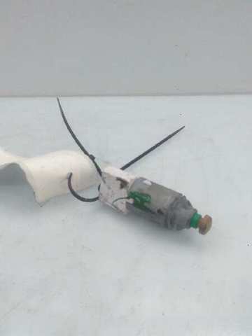 8200276361 Interruptor de luz de freno  disponible Burgos