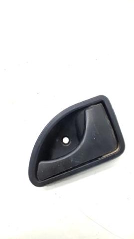 8200285840 Manija interior de puerta delantera izquierda  en stock Castellón