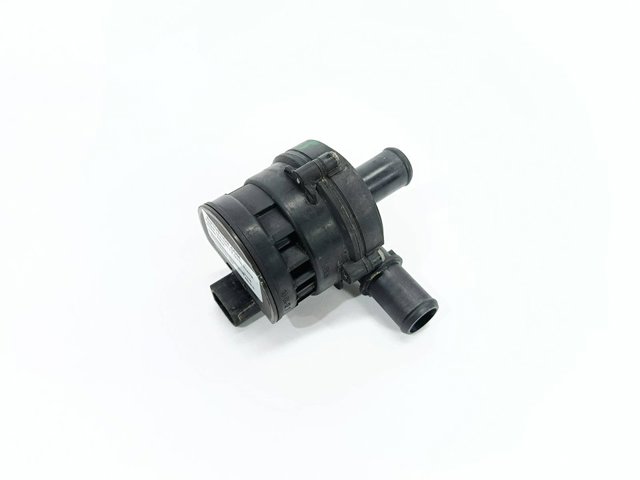 Bomba de agua eléctrica auxiliar 8200285950 NISSAN