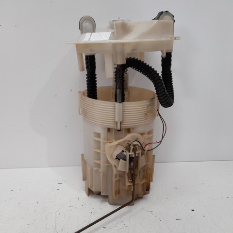 8200288808 Bomba de gasolina comprar Sevilla