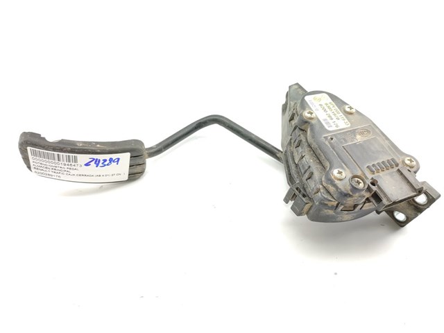 Pedal de acelerador 8200289176 Renault (RVI)