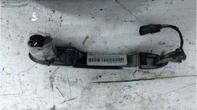 8200289825 RENAULT Soporte de manija exterior de puertas izquierdas  comprar en Oviedo