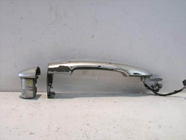 8200289825 Soporte de manija exterior de puertas izquierdas comprar Girona