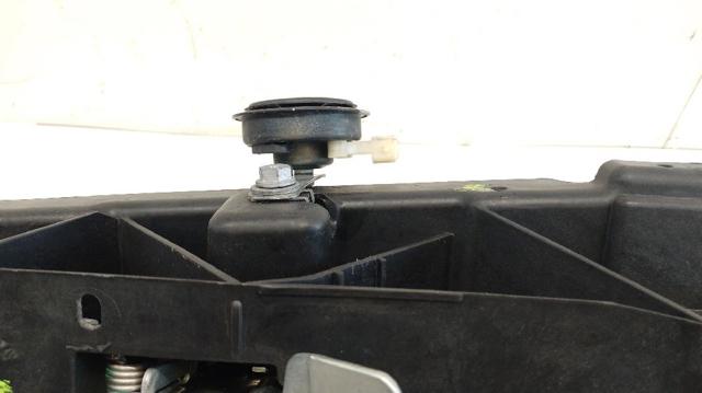 8200290143 RENAULT Panel de soporte del radiador y montaje de faros  comprar en Jaén