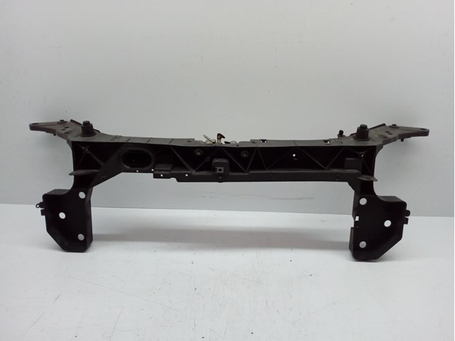 Panel frontal para renault clio iii 1.2 16v (br0r, br1d, br1l, cr0r) d4f740 8200290143