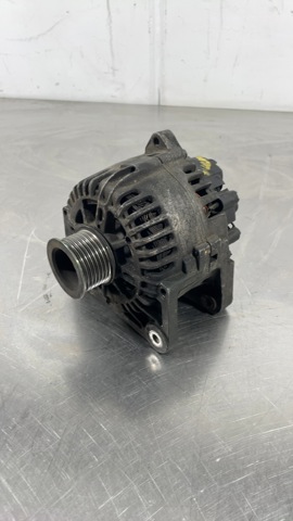 RENAULT 8200290215 Alternador  disponible España