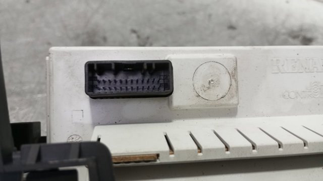 8200290542 RENAULT Pantalla multifunción  comprar en Lleida