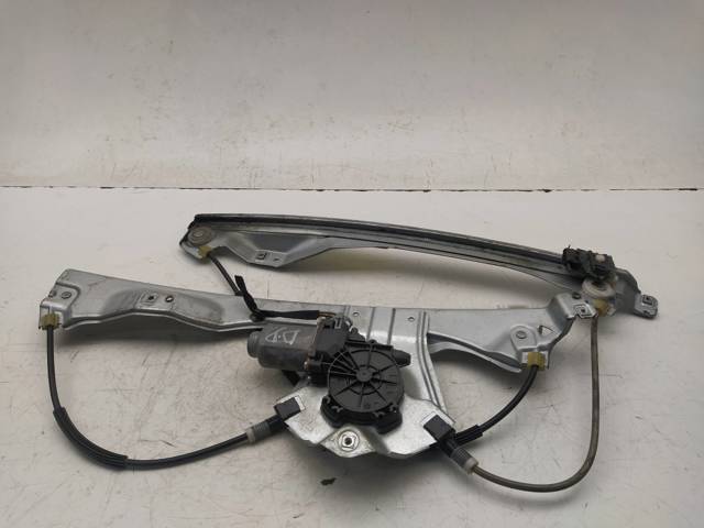 RENAULT 8200291147 Mecanismo de elevalunas de la puerta delantera derecha  disponible España