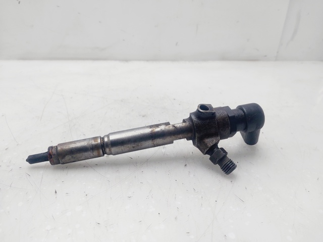 8200294788 RENAULT Inyector de combustible  disponible Ourense