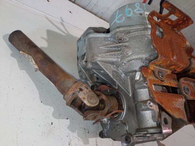 RENAULT 8200294978A Columna de dirección  disponible Valladolid