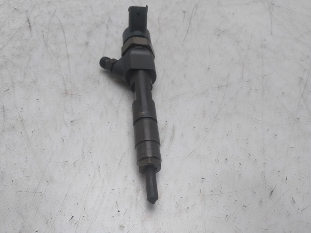 8200296279 Inyector de combustible  comprar en Zaragoza