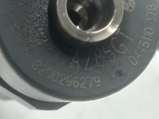 8200296279 Inyector comprar Sevilla