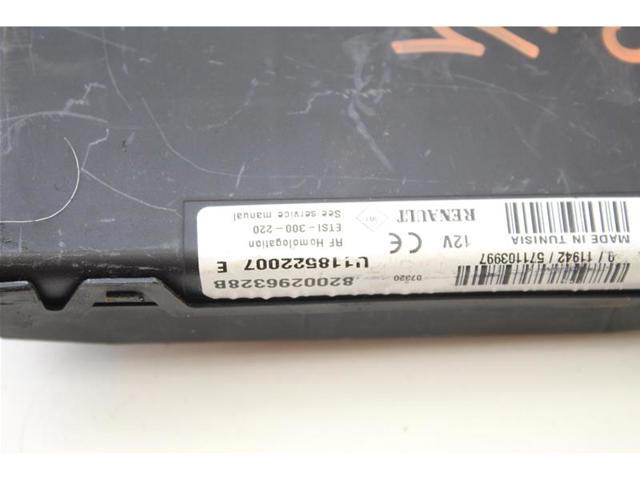 RENAULT 8200296328B  en stock Terrassa
