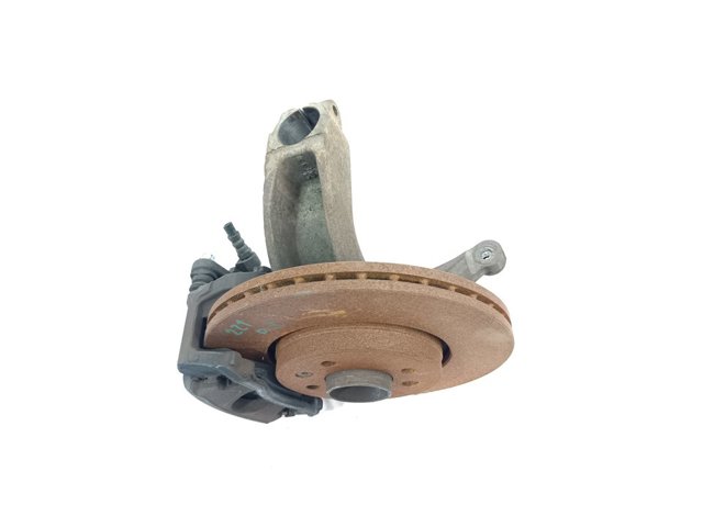 Mangueta delantera izquierda 8200297026 RENAULT