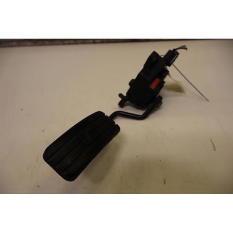 8200297335 RENAULT Pedal del acelerador comprar Alcalá