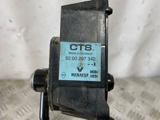 8200297342 RENAULT Pedal del acelerador comprar Madrid