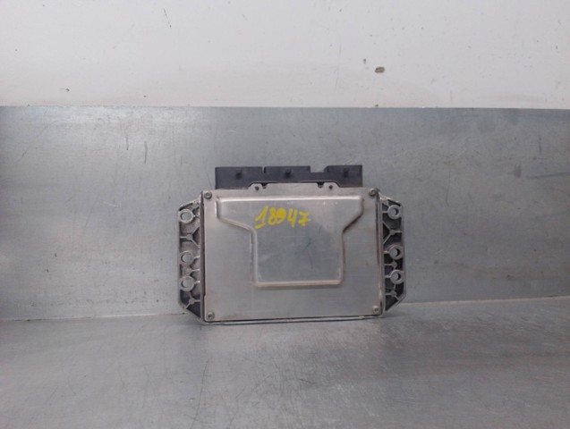 8200298457 Unidad de control del motor (ECU)  comprar en Zaragoza