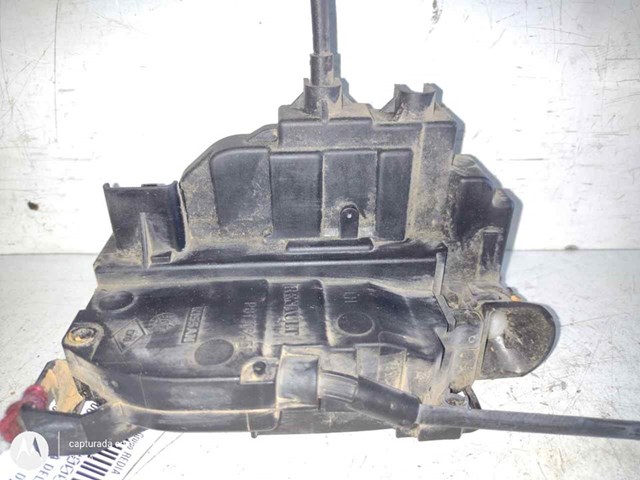 RENAULT 8200300128 Cerradura de puerta trasera izquierda  en stock Terrassa