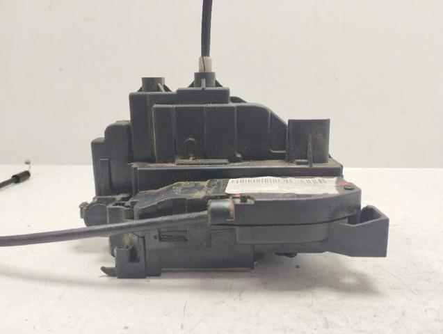 RENAULT 8200300129 Cerradura de la puerta trasera derecha  comprar en Albacete