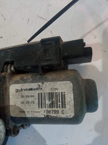 8200305720 RENAULT Mecanismo de elevalunas de la puerta trasera izquierda comprar Bilbao