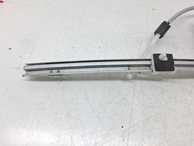 RENAULT 8200305721 Mecanismo de elevalunas de la puerta trasera derecha  en stock Terrassa