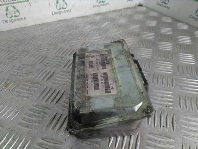 8200306333 RENAULT Módulo de control electrónico de la transmisión automática  comprar en Oviedo