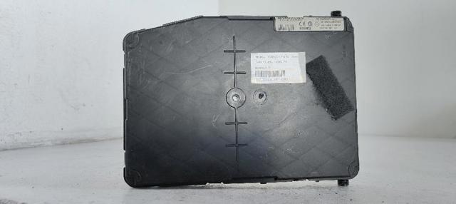 8200306434 RENAULT Caja de fusibles  comprar en Jaén