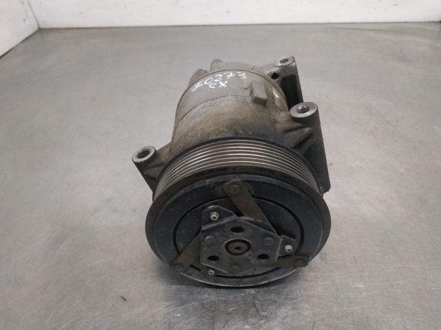 Compresor de aire acondicionado Renault Scenic 2 JM0, JM1