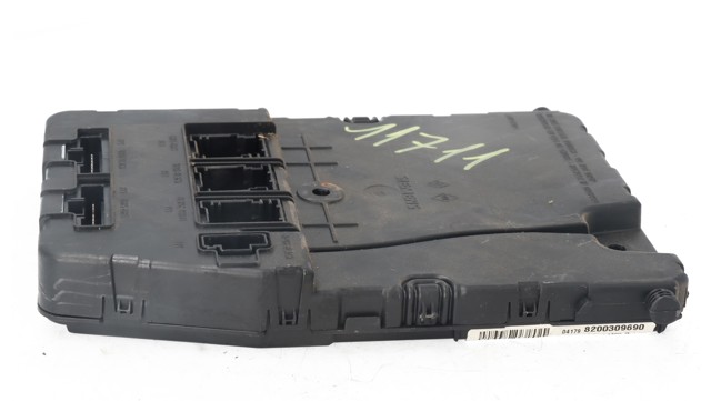 8200309690 RENAULT Módulo de confort  en stock Huelva