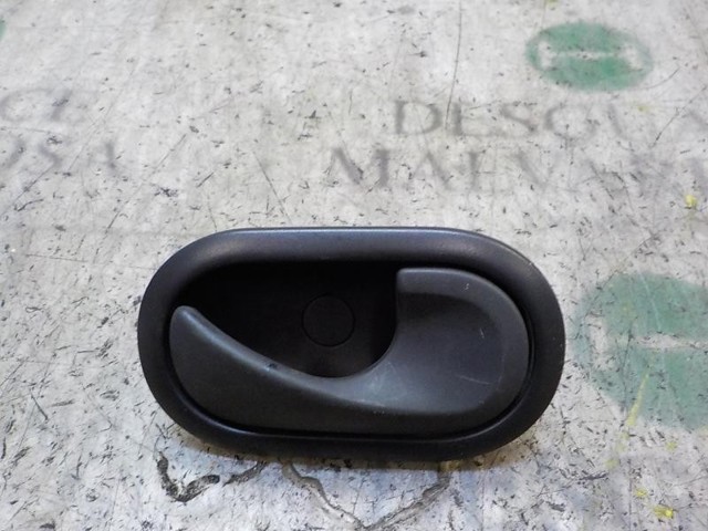8200310580 Manija interior derecha delantera/trasera de puerta  disponible Málaga