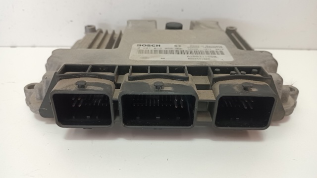 8200311550 RENAULT ECU  en stock Huelva