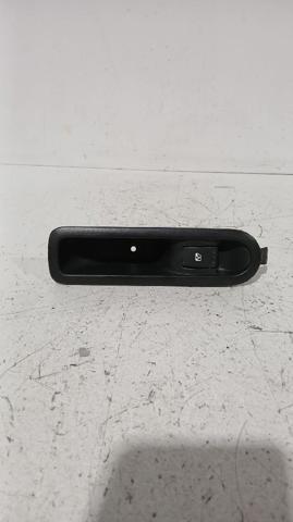 8200315024 Botón de encendido del motor del elevalunas trasero comprar Girona