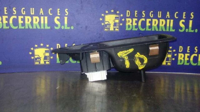 8200315029 RENAULT Botón de encendido del motor del elevalunas trasero comprar Madrid