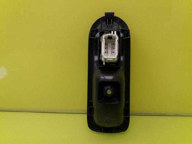 8200315029 RENAULT Botón de encendido del motor del elevalunas trasero  comprar en Lleida