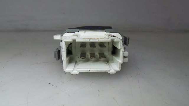 8200315029 RENAULT Botón de encendido del motor del elevalunas trasero comprar Madrid