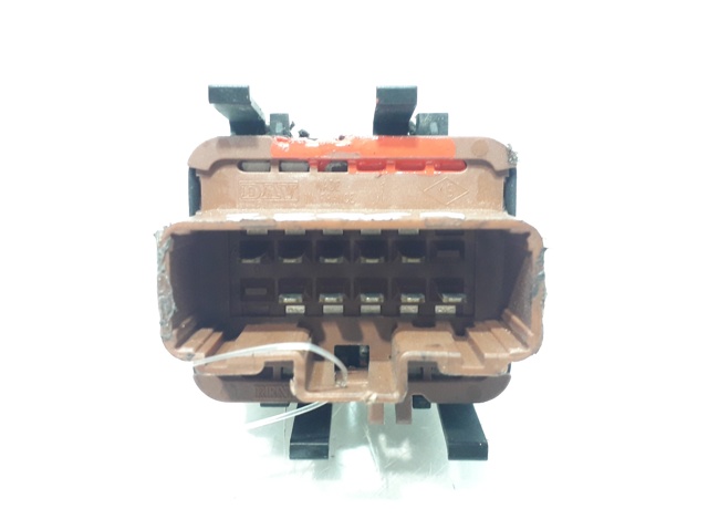 8200315033 Interruptor de elevalunas delantera izquierda comprar Sevilla
