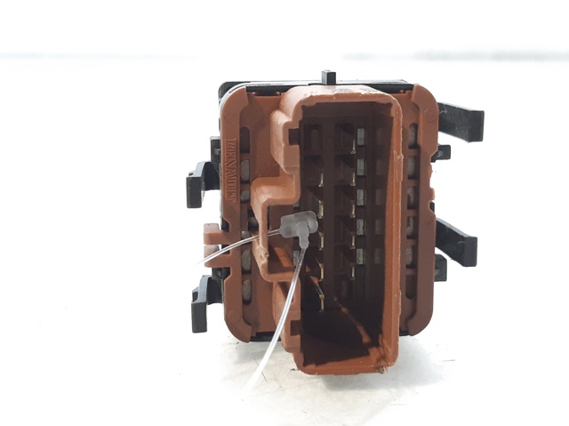 RENAULT 8200315033 Interruptor de elevalunas delantera izquierda comprar Tarragona
