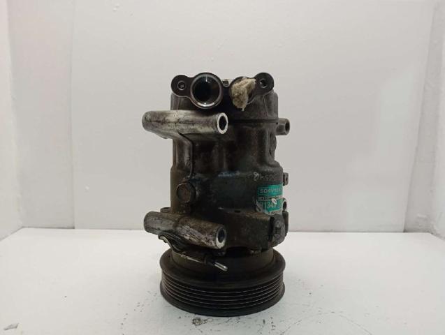 NISSAN 8200315744 Compresor de aire acondicionado  comprar en Albacete