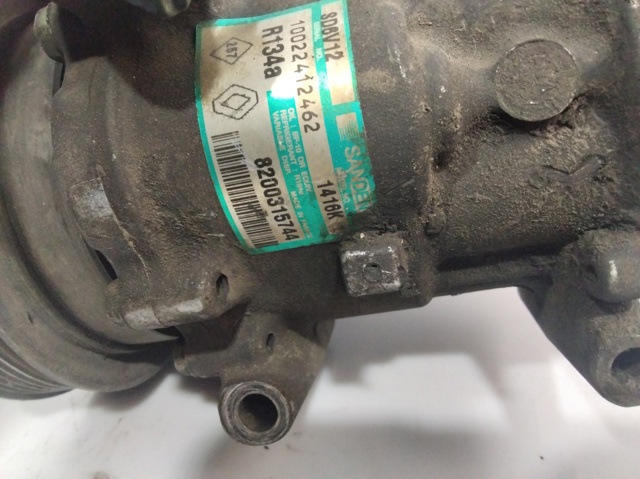 8200315744 RENAULT Compresor de aire acondicionado  comprar en Jaén