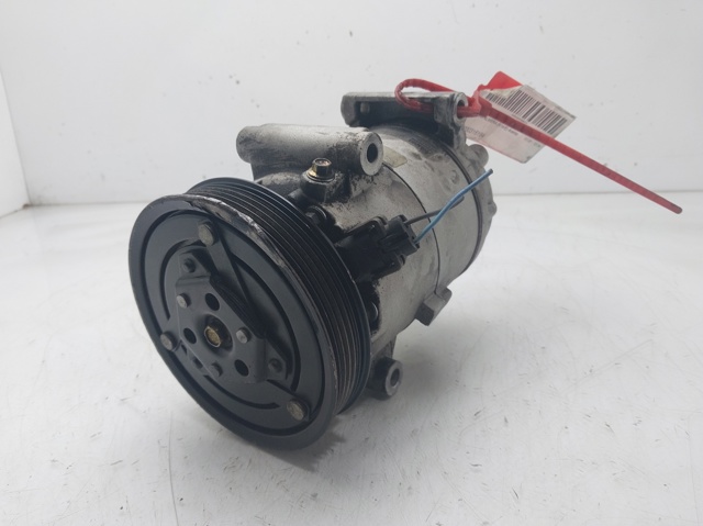 8200316164 Nissan/Infiniti