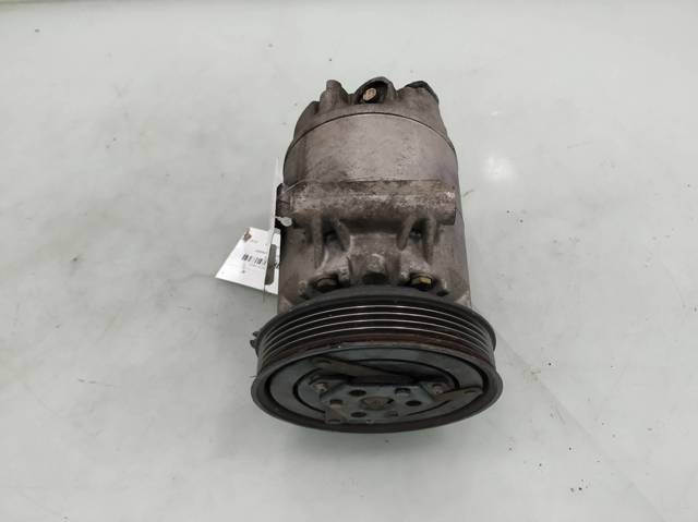 8200316164 NISSAN Compresor de aire acondicionado  disponible Alicante