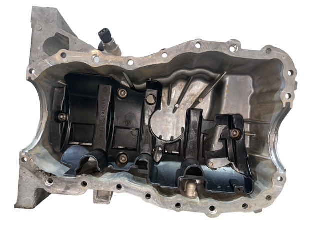 NISSAN 8200318813 Cárter de aceite del motor comprar Tarragona