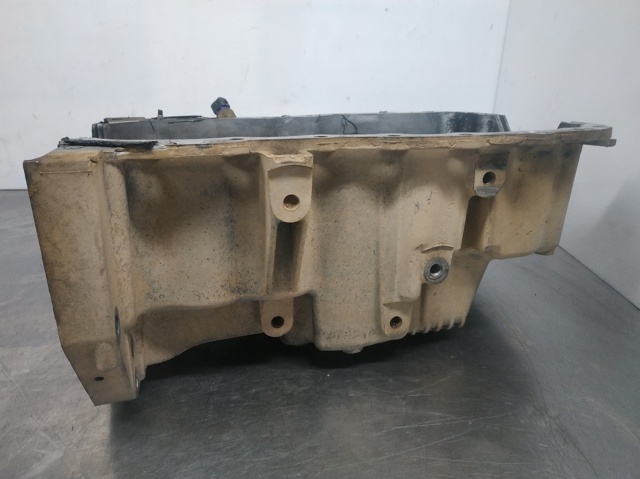 8200318813 Cárter de aceite  disponible Málaga