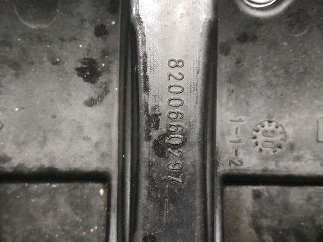 RENAULT 8200318813 Cárter de aceite comprar Barcelona