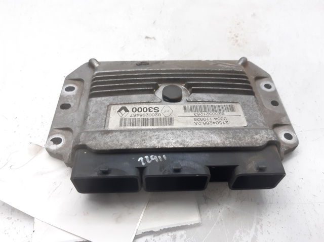 RENAULT 8200321263 Unidad de control del motor (ECU)  disponible Lugo
