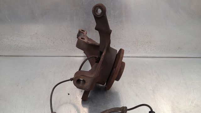 8200322078 RENAULT Mangueta delantera derecha  en stock Huelva